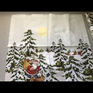 Williams Sonoma Dining - Williams Sonoma Holiday Napkins set of 4 Williams Sonoma Dining - Williams Sonoma Holiday Napkins set of 4